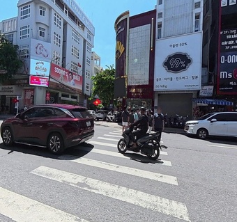 다낭 환전 방법 완벽 가이드: 한시장 금은방 vs 트래블로그 카드 실전 비교